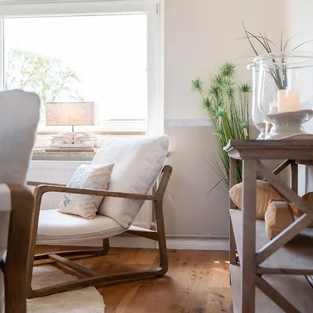 Lotsenhaus Дом отдыха Нойштадт (Гольштейн)