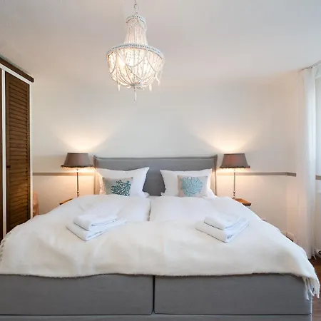 Lotsenhaus Нойштадт (Гольштейн)